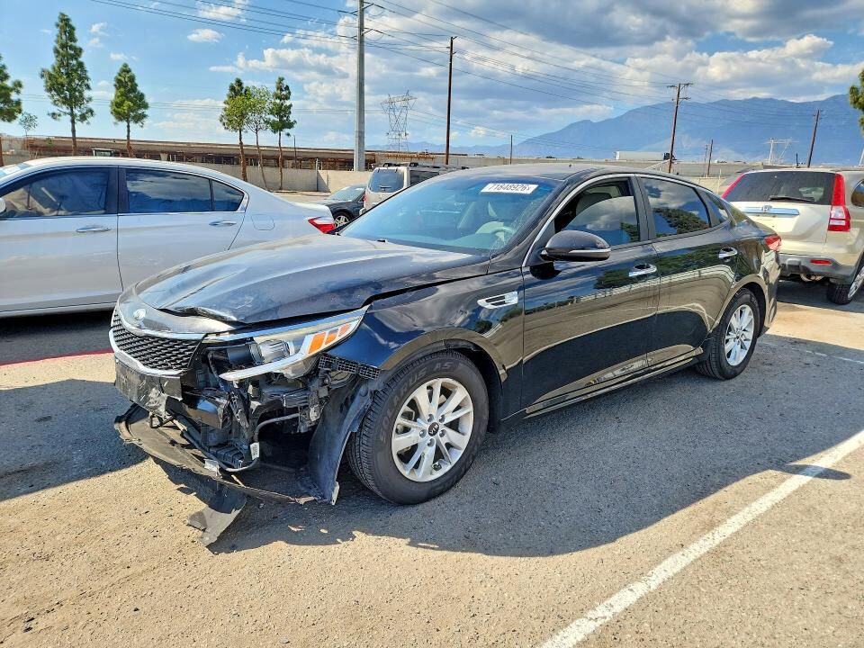 2017 KIA Optima