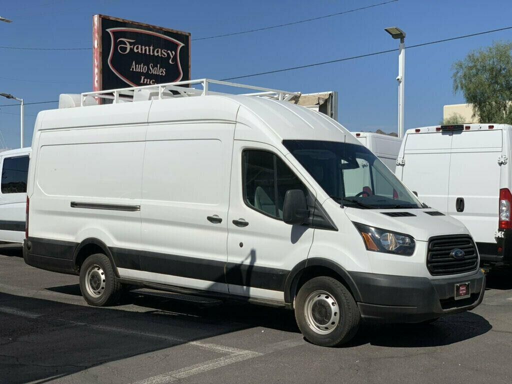 2019 FORD Transit