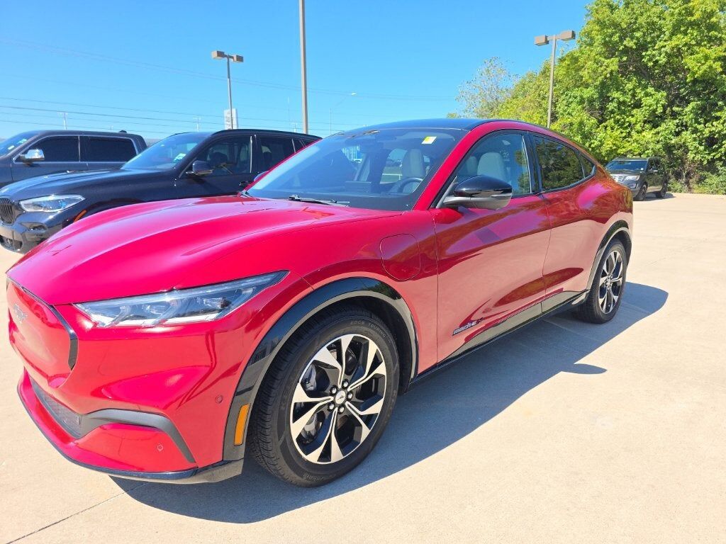 2022 FORD Mach-E