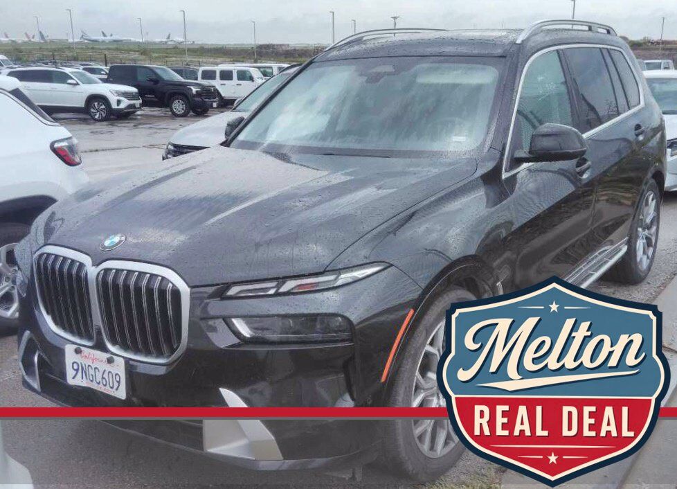 2025 BMW X7