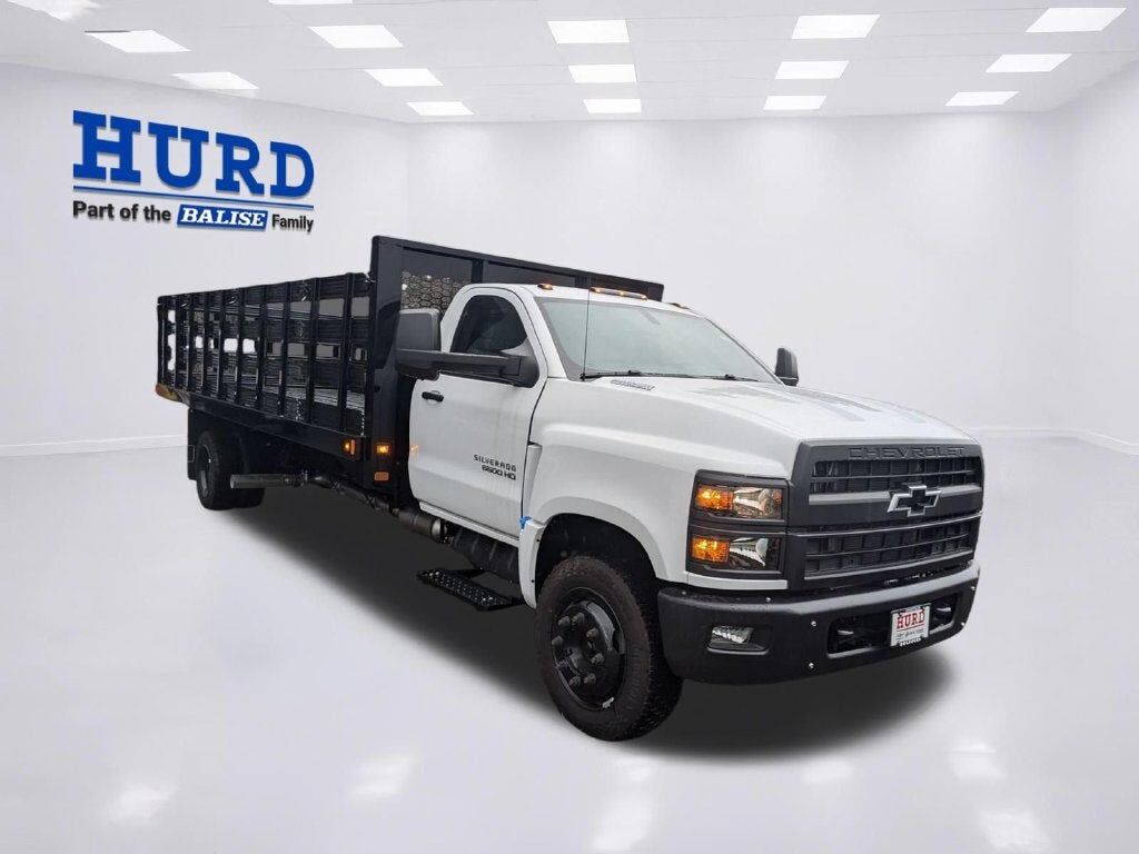 2024 GMC Silverado Medium Duty