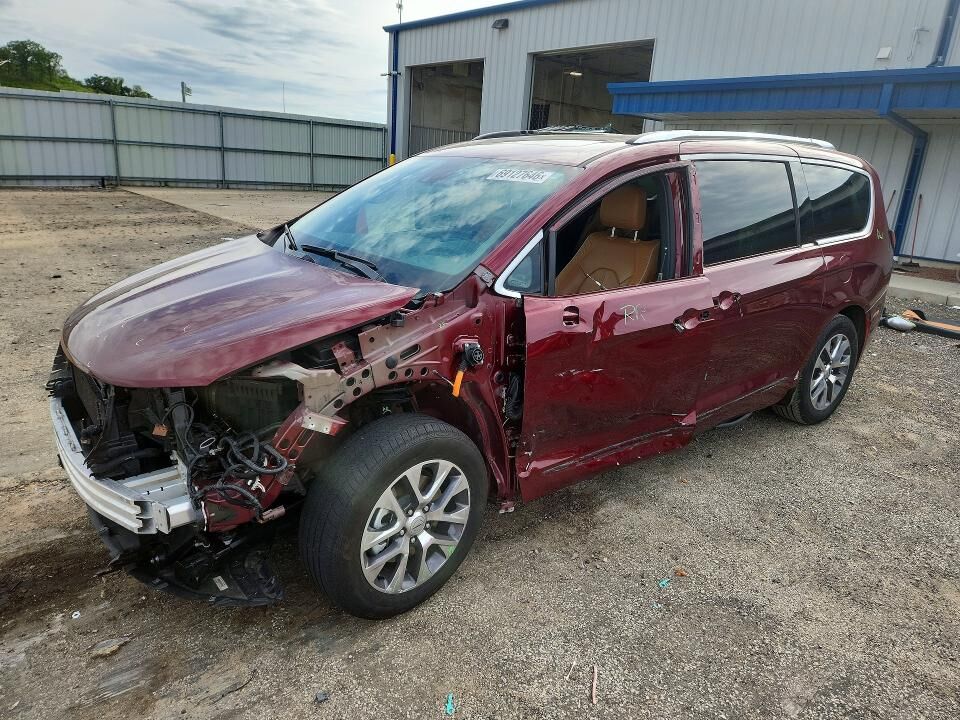 2023 CHRYSLER Pacifica