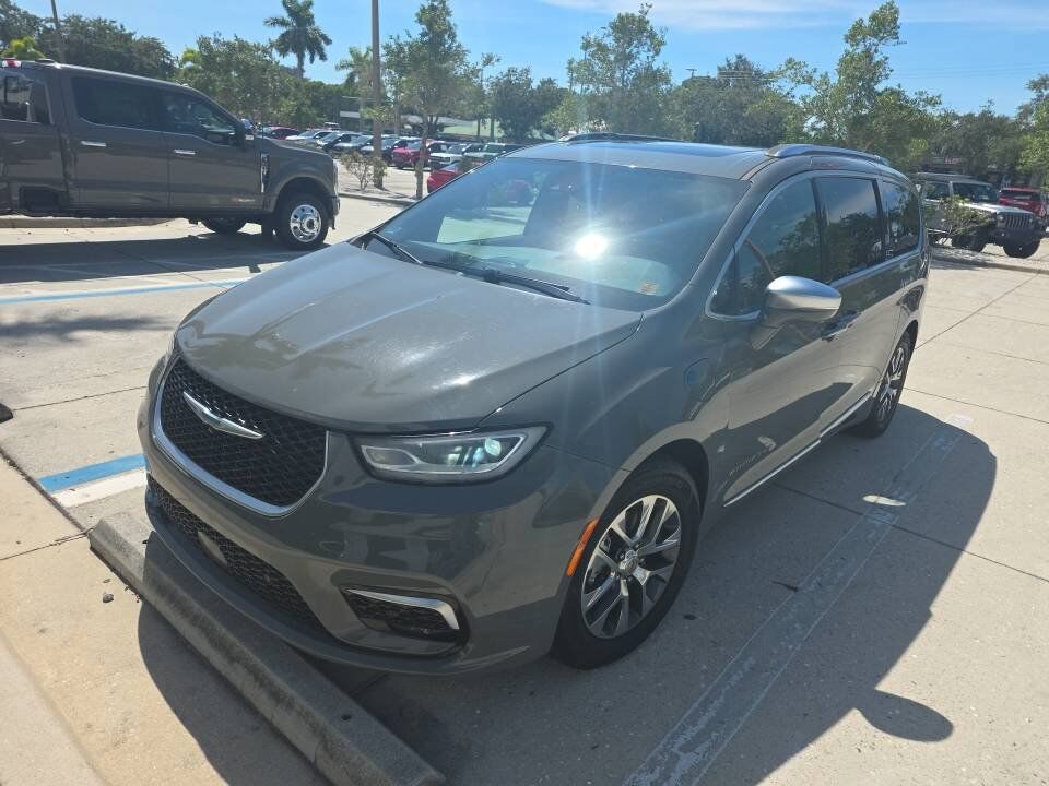2021 CHRYSLER Pacifica