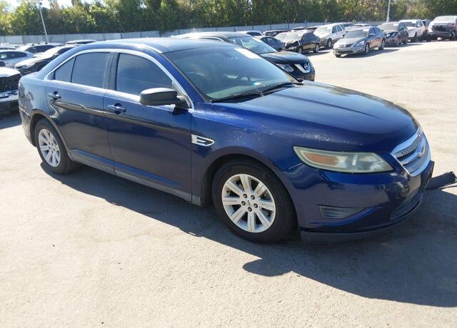 2011 FORD Taurus