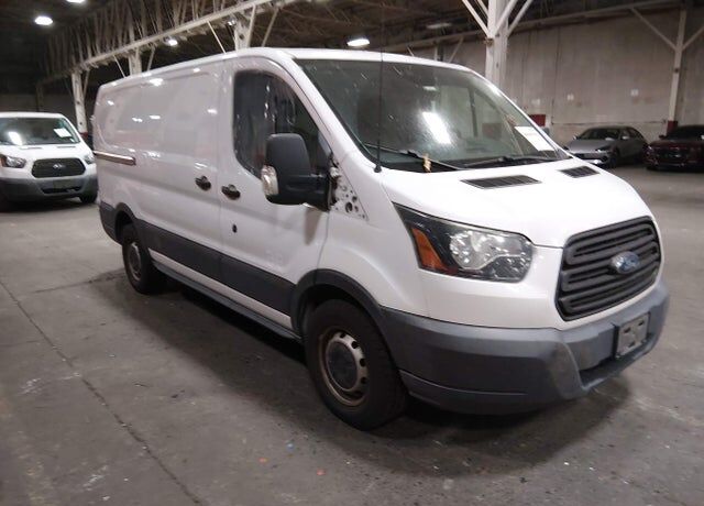 2017 FORD Transit