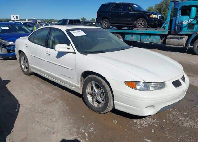 2003 PONTIAC Grand Prix