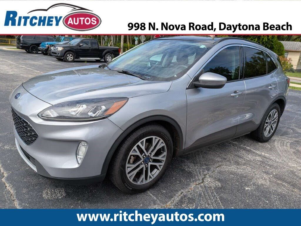 2022 FORD Escape