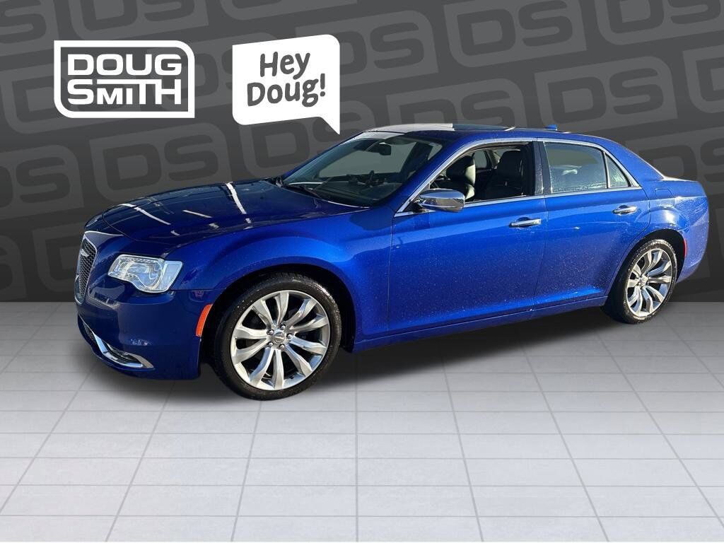 2019 CHRYSLER 300