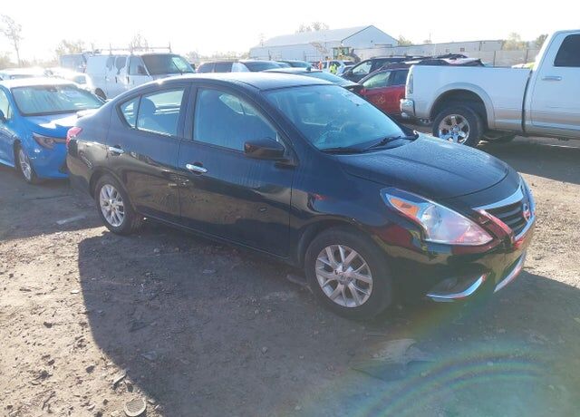 2018 NISSAN Versa