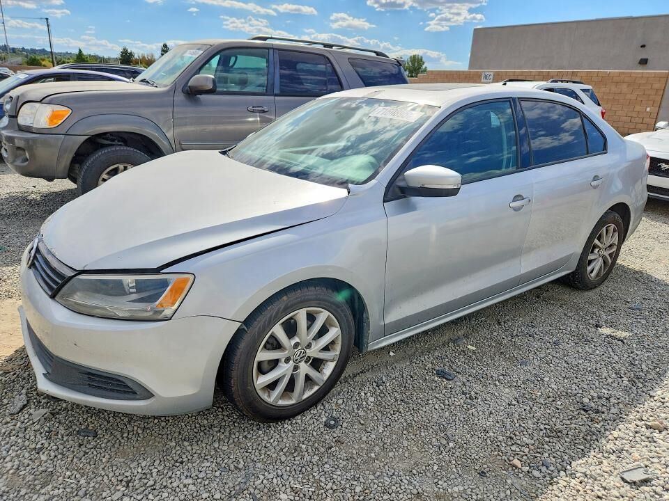 2012 VOLKSWAGEN Jetta