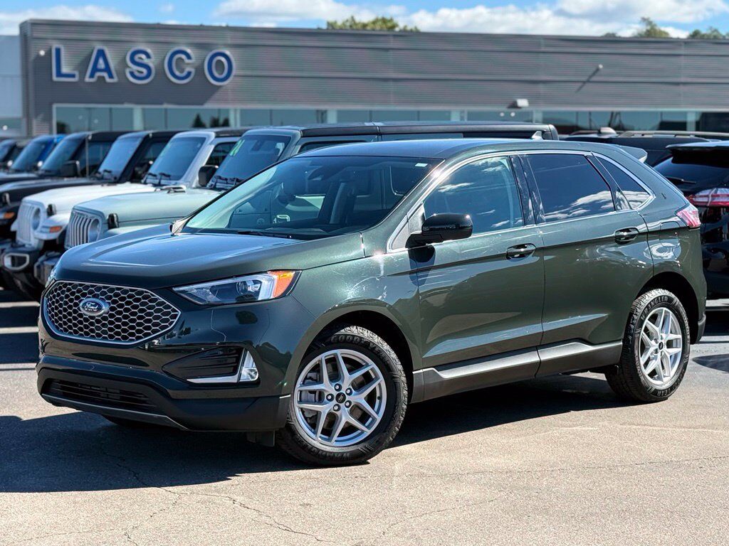 2024 FORD Edge