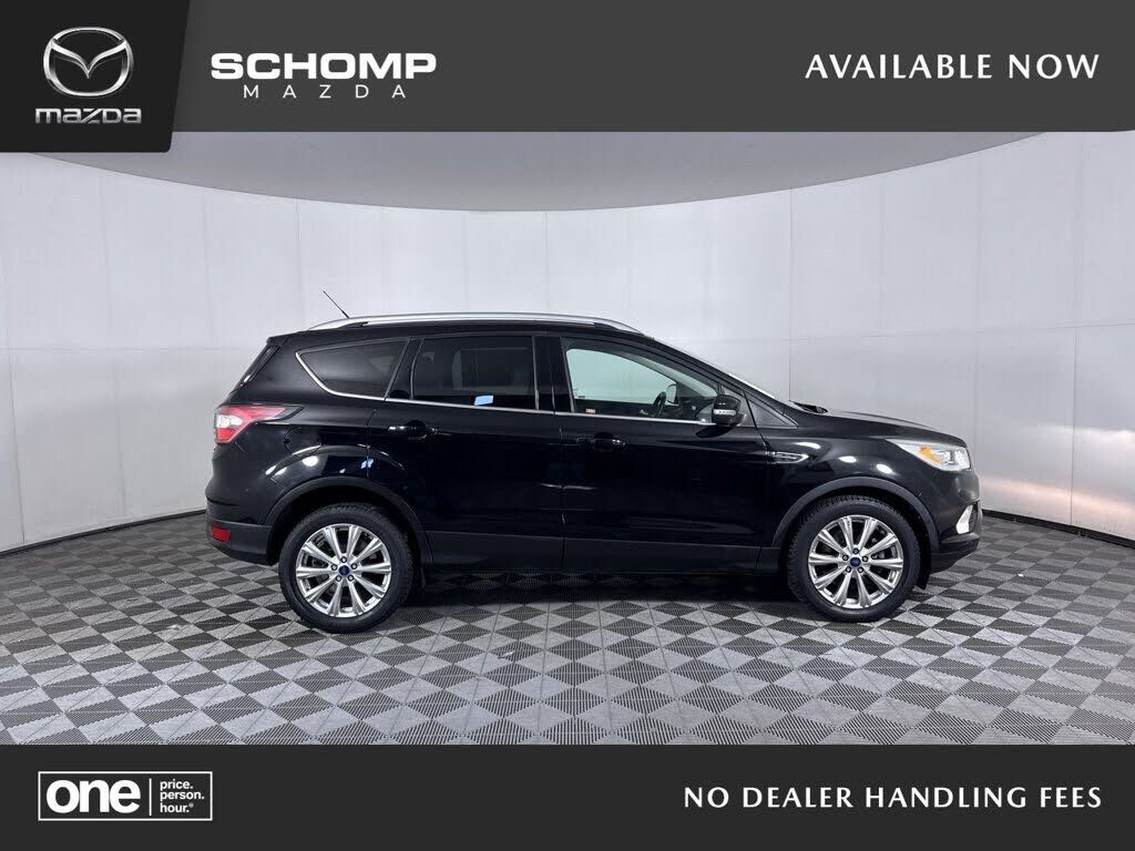 2017 FORD Escape