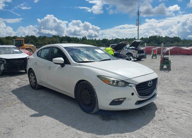 2017 MAZDA Mazda3