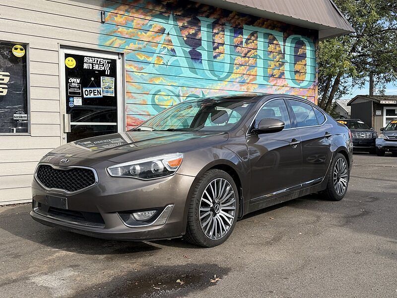 2014 KIA Cadenza