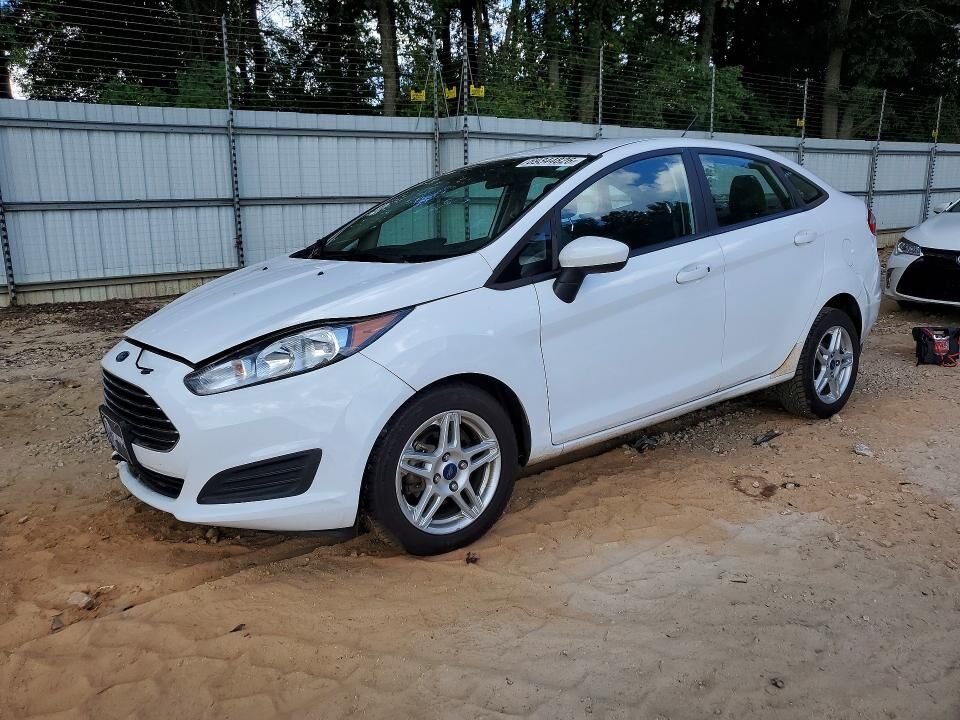 2017 FORD Fiesta