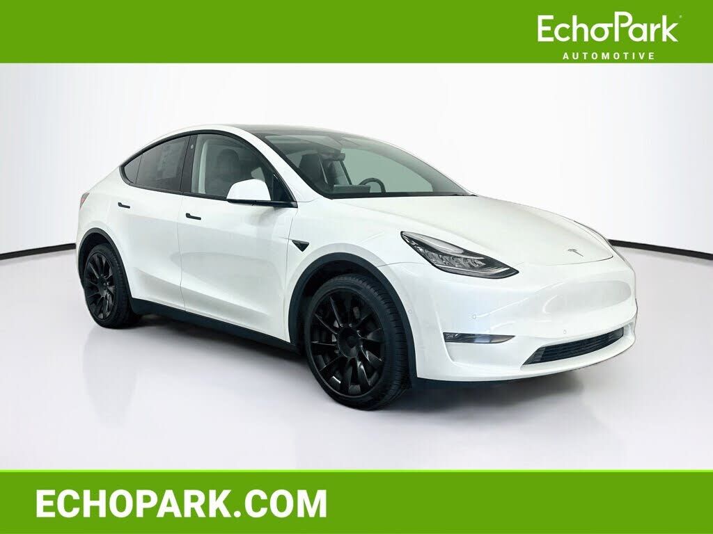 2022 TESLA Model Y
