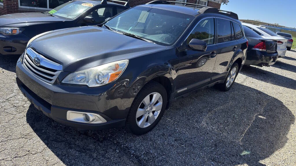 2011 SUBARU Outback