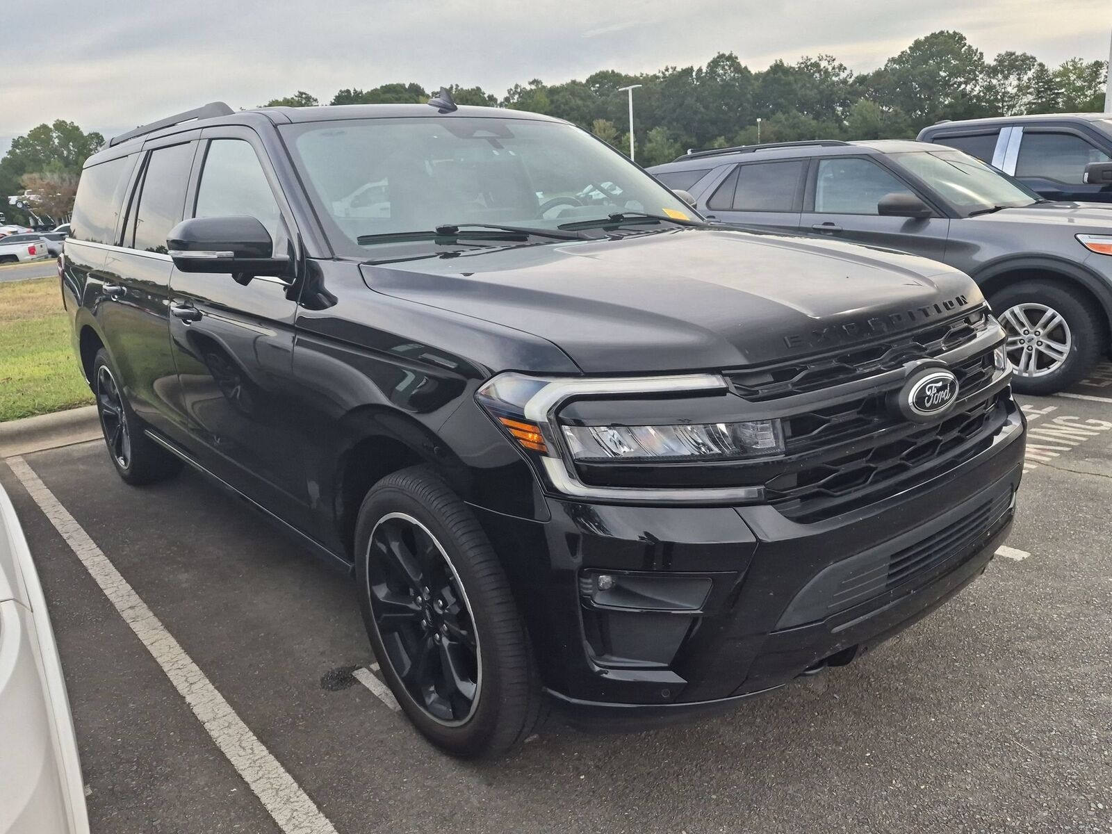 2023 FORD Expedition