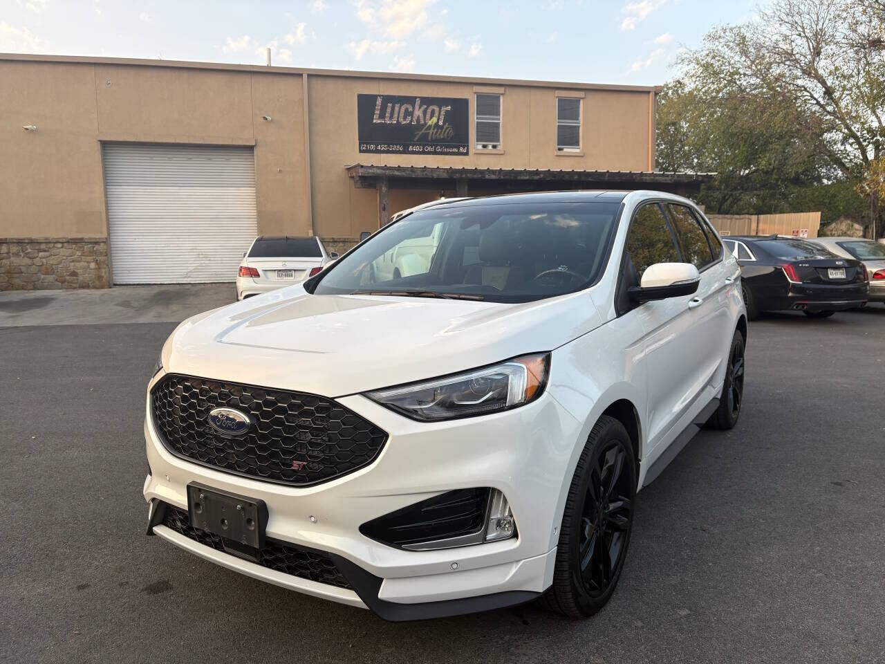 2020 FORD Edge