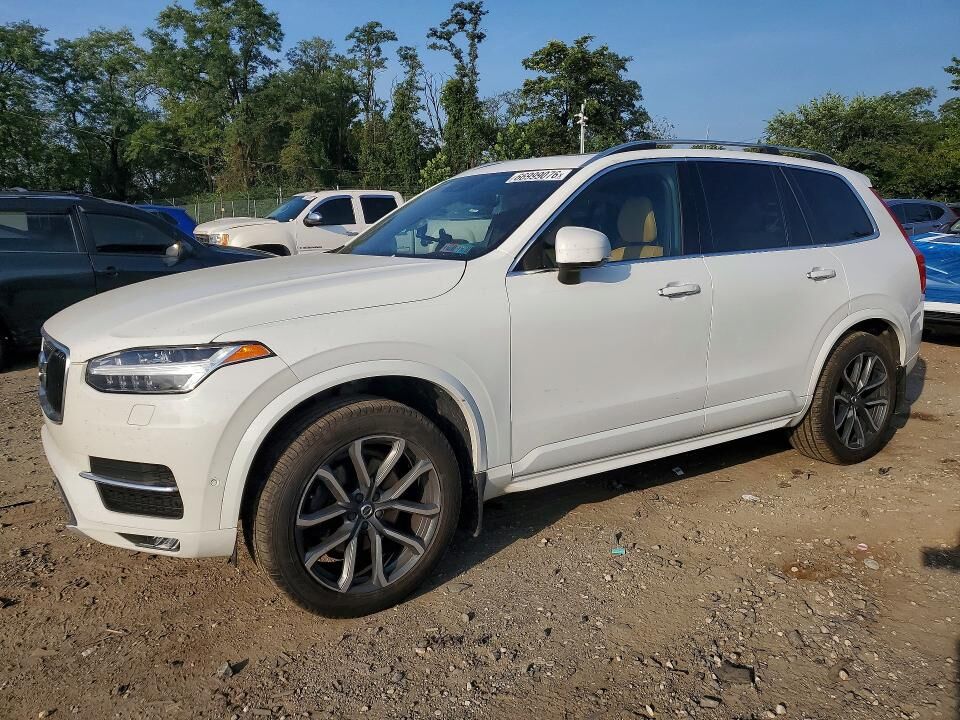2018 VOLVO XC90