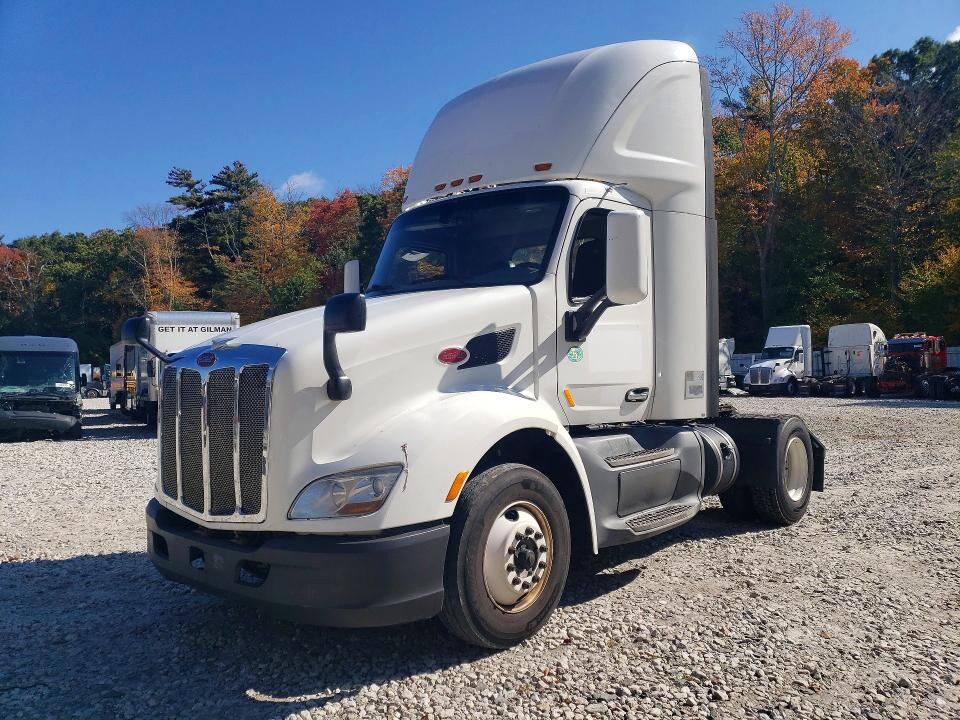 2018 PETERBILT 579