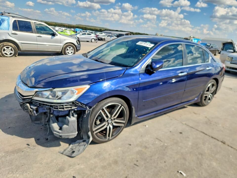 2017 HONDA Accord