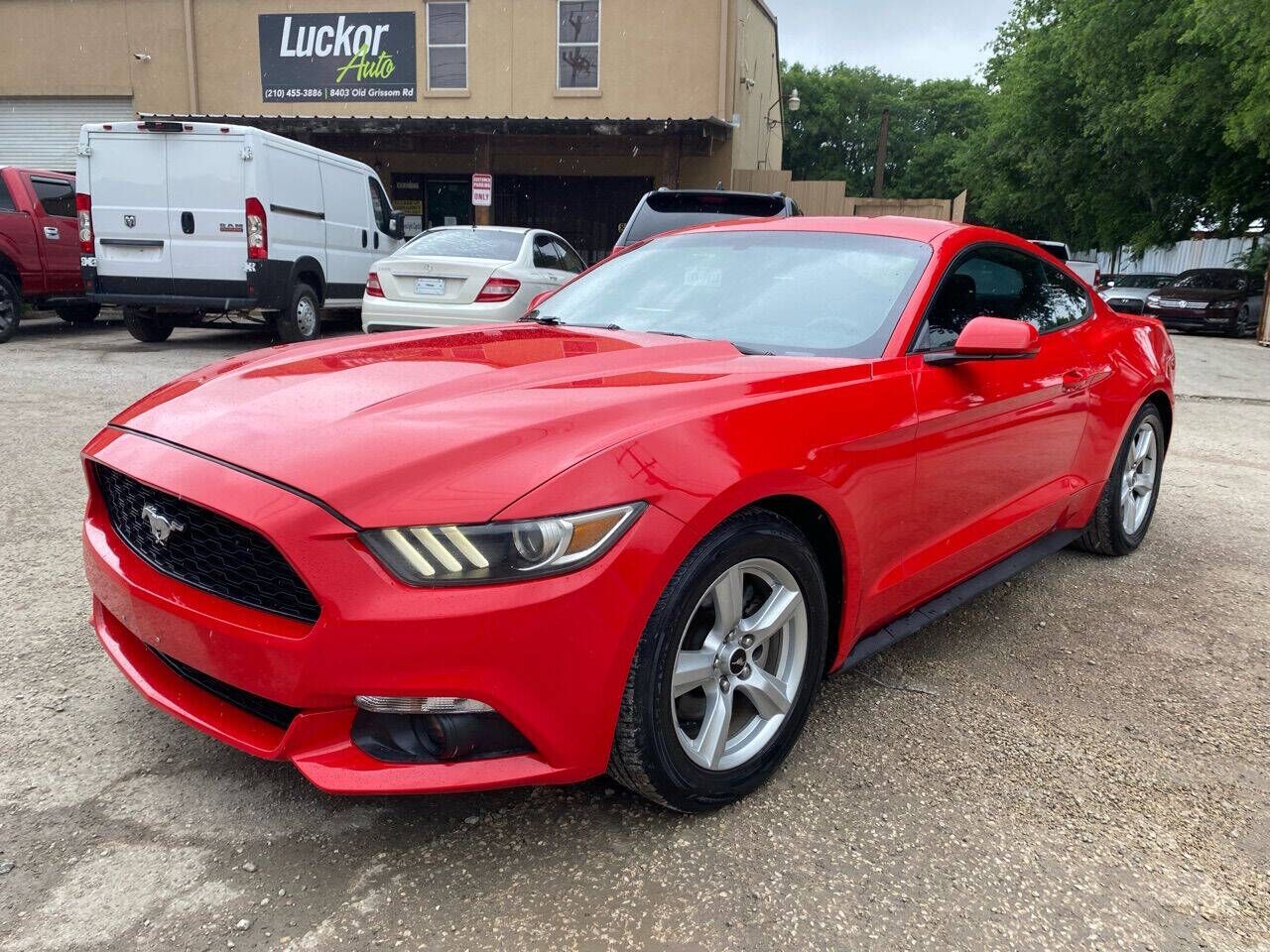 2016 FORD Mustang