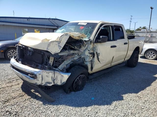 2011 DODGE Ram