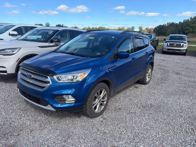 2017 FORD Escape