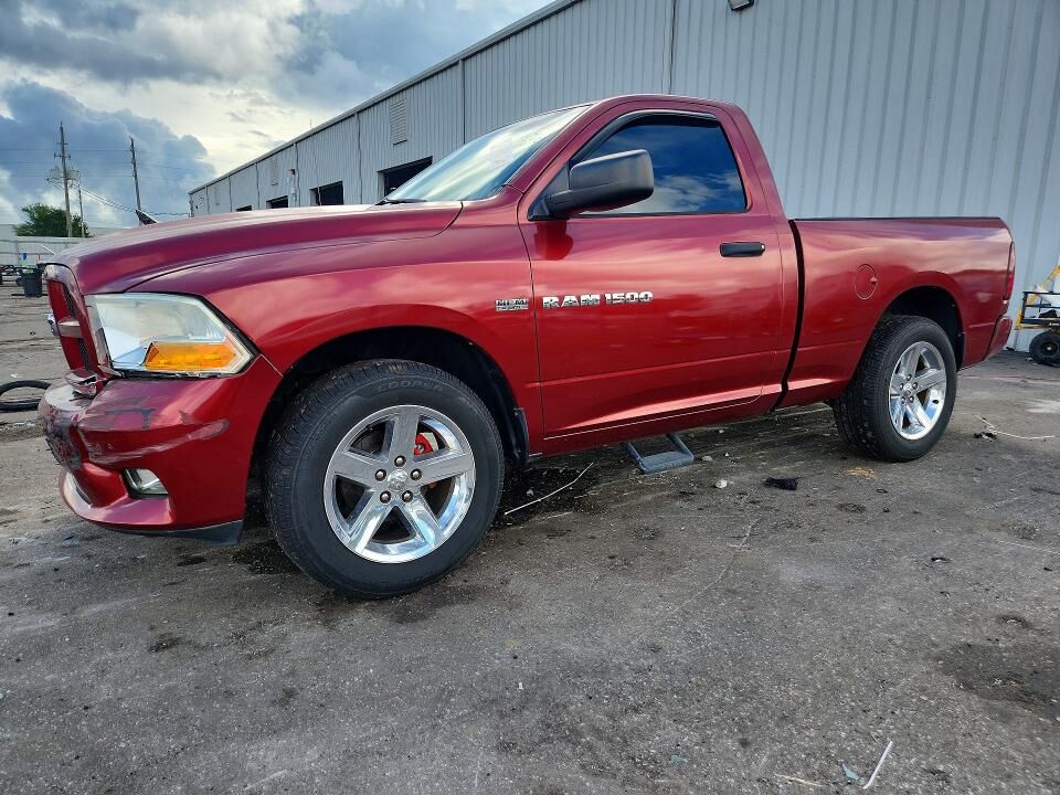 2012 DODGE Ram