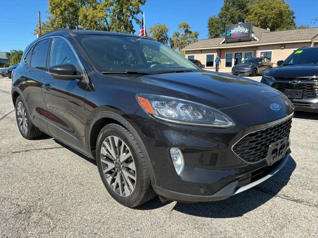 2020 FORD Escape