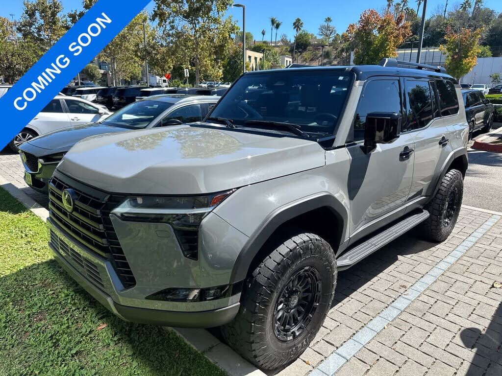 2024 LEXUS GX