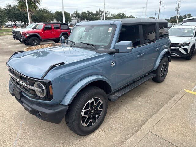 2024 FORD Bronco
