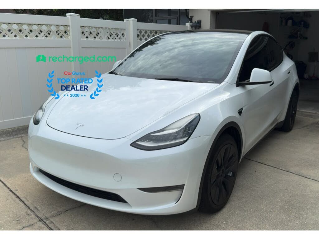 2023 TESLA Model Y