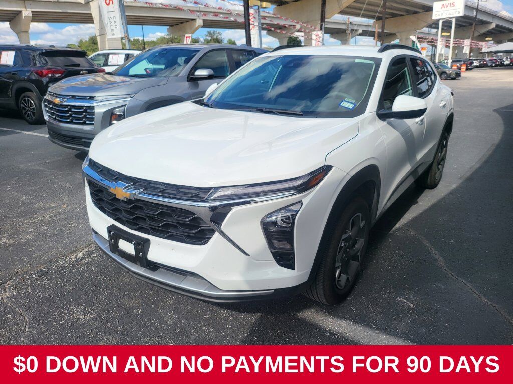 2026 CHEVROLET Trax