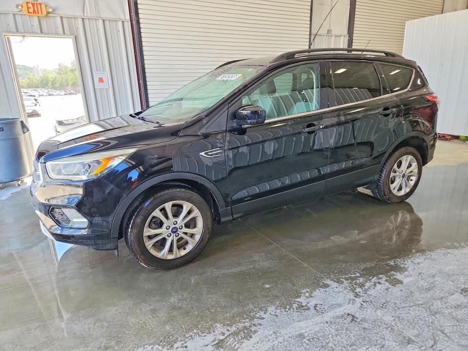 2017 FORD Escape