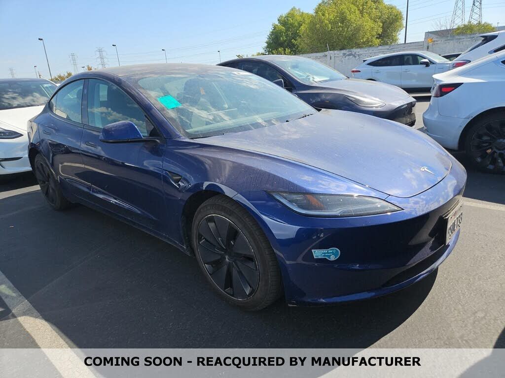 2024 TESLA Model 3