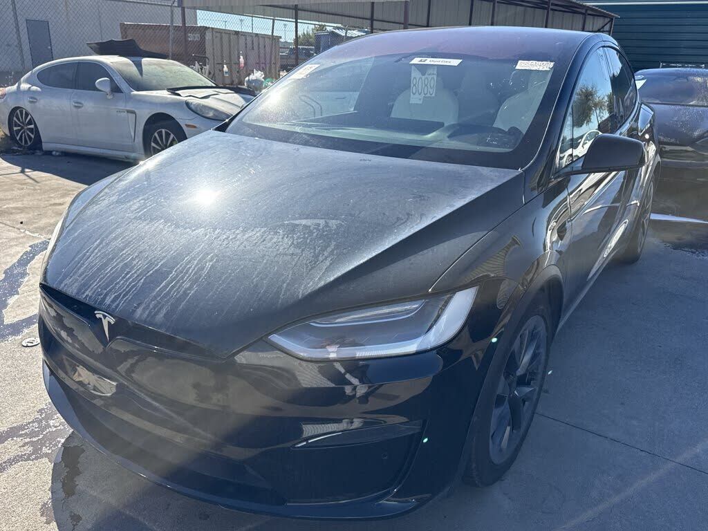 2023 TESLA Model X