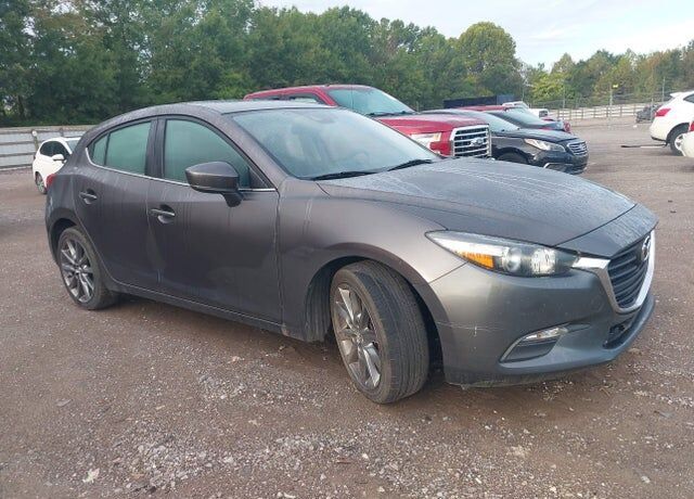 2018 MAZDA Mazda3