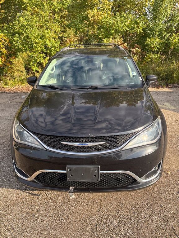 2019 CHRYSLER Pacifica