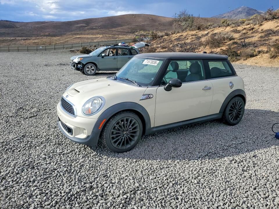 2013 MINI Hardtop