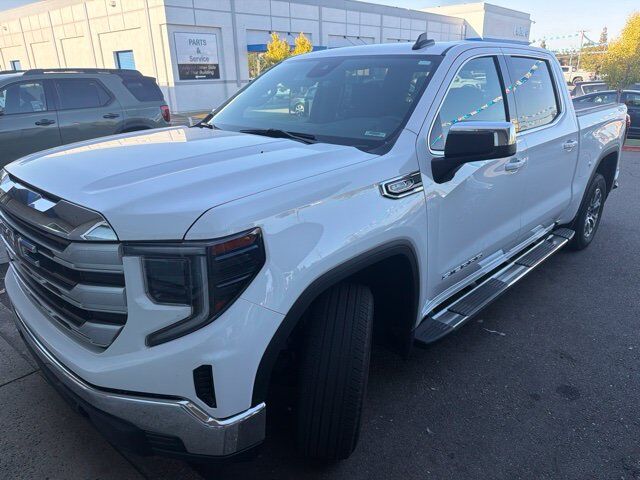 2024 GMC Sierra