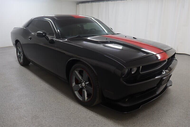 2012 DODGE Challenger