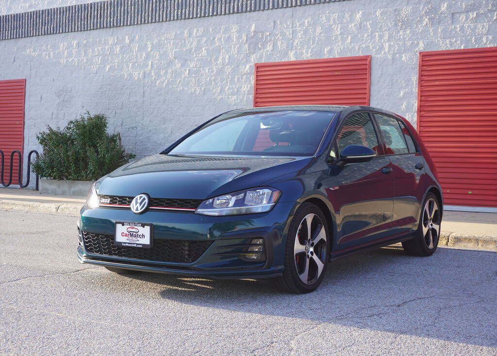 2019 VOLKSWAGEN Golf GTI
