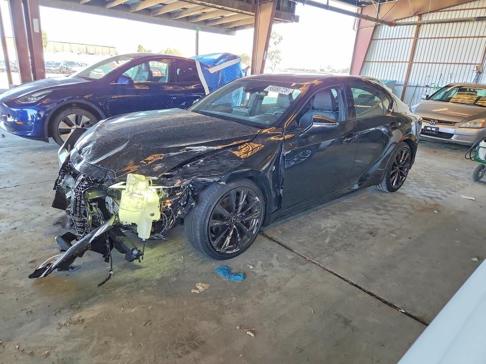 2025 LEXUS IS