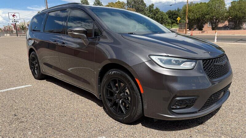 2021 CHRYSLER Pacifica