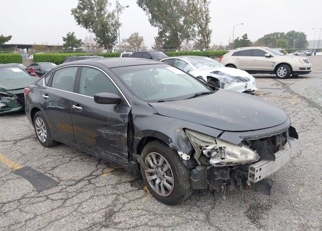 2013 NISSAN Altima