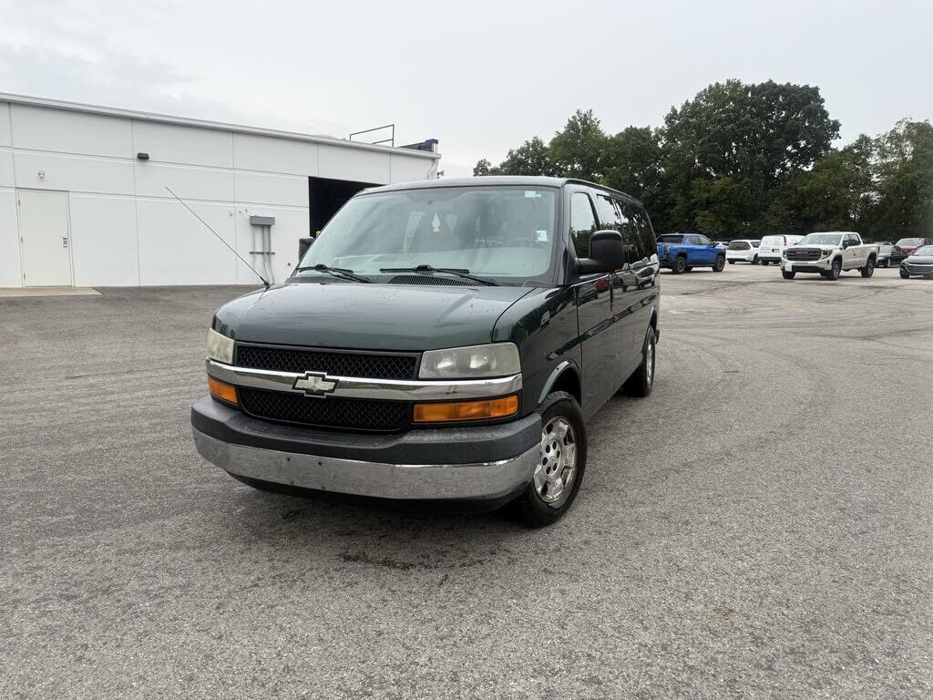 2010 CHEVROLET Express