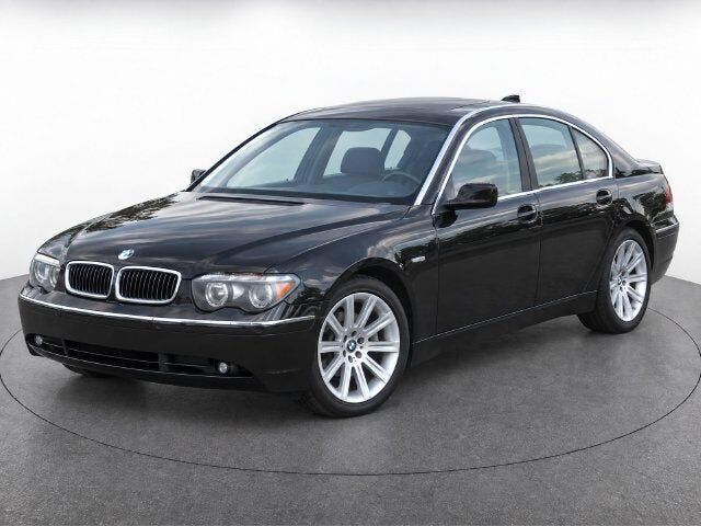 2004 BMW 7 Series