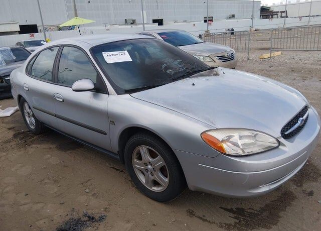 2001 FORD Taurus